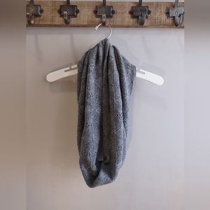 American Eagle Outfitters Knit Infinity Scarf In Grey/Silver Sparkle